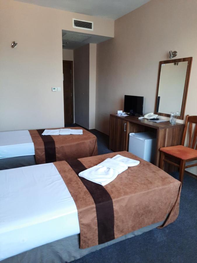 טרגובישטה Hotel Mizia מראה חיצוני תמונה